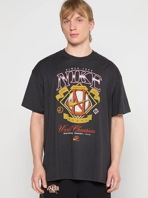 T-shirt z nadrukiem Nike Sportswear