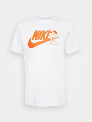 T-shirt z nadrukiem Nike Sportswear