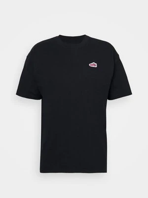 T-shirt z nadrukiem Nike Sportswear