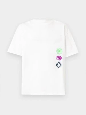 T-shirt z nadrukiem Nike Sportswear