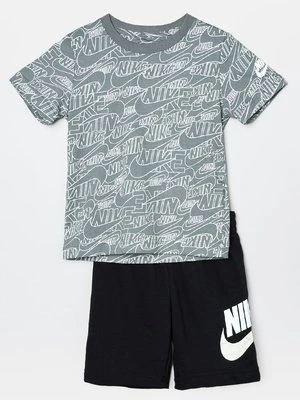 T-shirt z nadrukiem Nike Sportswear