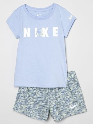 T-shirt z nadrukiem Nike Sportswear