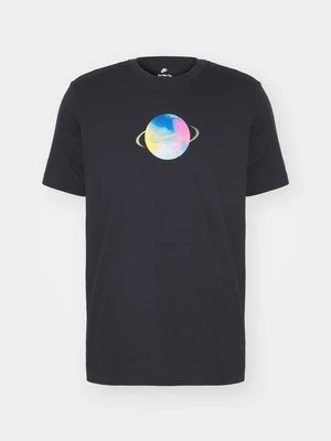 T-shirt z nadrukiem Nike Sportswear