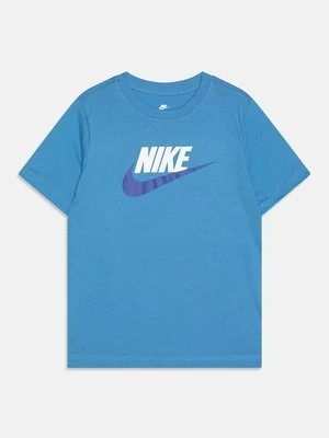 T-shirt z nadrukiem Nike Sportswear