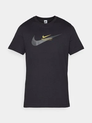 T-shirt z nadrukiem Nike Sportswear