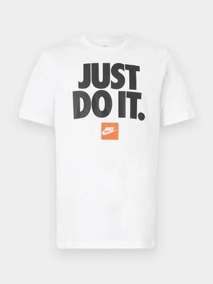T-shirt z nadrukiem Nike Sportswear