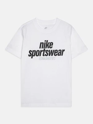 T-shirt z nadrukiem Nike Sportswear