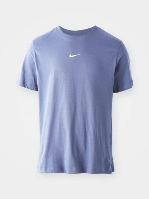 T-shirt z nadrukiem Nike Sportswear