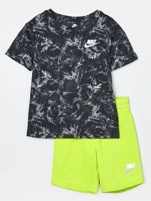 T-shirt z nadrukiem Nike Sportswear
