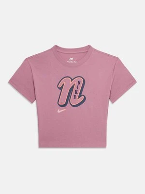 T-shirt z nadrukiem Nike Sportswear