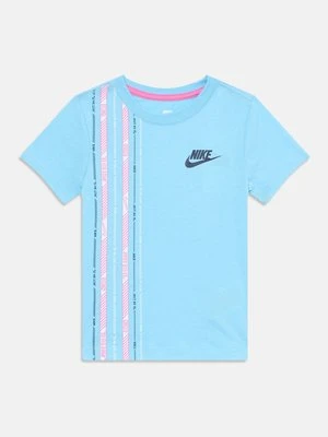 T-shirt z nadrukiem Nike Sportswear