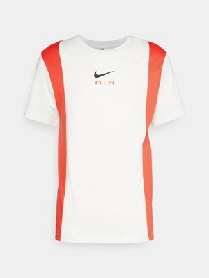 T-shirt z nadrukiem Nike Sportswear