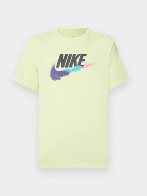 T-shirt z nadrukiem Nike Sportswear