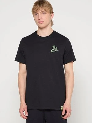 T-shirt z nadrukiem Nike Sportswear