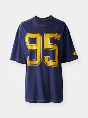 T-shirt z nadrukiem Nike Sportswear