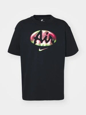 T-shirt z nadrukiem Nike Sportswear