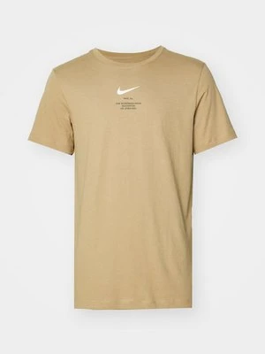 T-shirt z nadrukiem Nike Sportswear