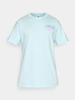 T-shirt z nadrukiem Nike Sportswear