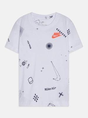 T-shirt z nadrukiem Nike Sportswear