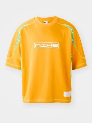 T-shirt z nadrukiem Nike Sportswear