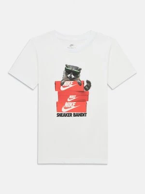 T-shirt z nadrukiem Nike Sportswear