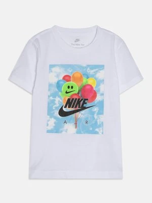 T-shirt z nadrukiem Nike Sportswear