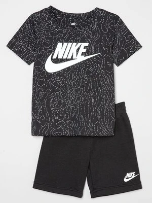 T-shirt z nadrukiem Nike czarny