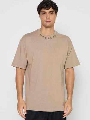 T-shirt z nadrukiem Nike Sportswear