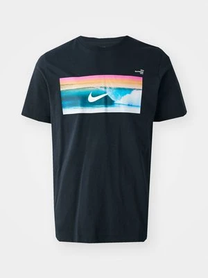 Zdjęcie produktu T-shirt z nadrukiem Nike czarny