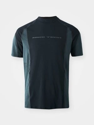 T-shirt z nadrukiem Nike czarny