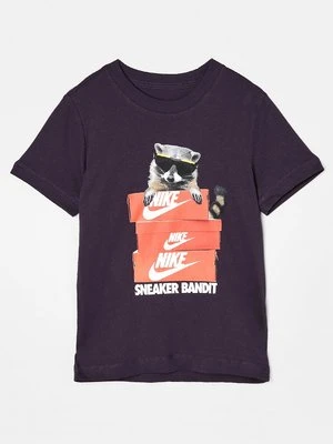 T-shirt z nadrukiem Nike Sportswear