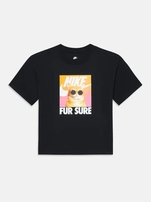 T-shirt z nadrukiem Nike Sportswear