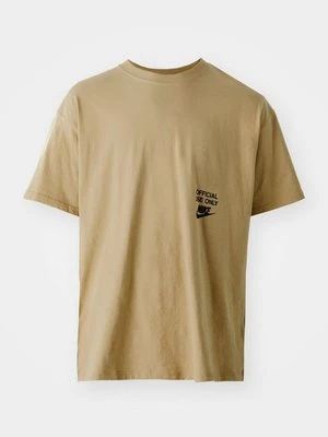 Zdjęcie produktu T-shirt z nadrukiem Nike beżowy