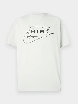 Zdjęcie produktu T-shirt z nadrukiem Nike beżowy