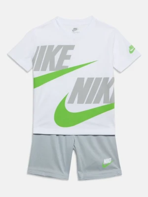 Szorty Nike szary