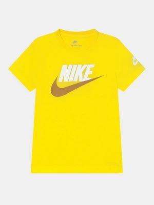 T-shirt z nadrukiem Nike żółty