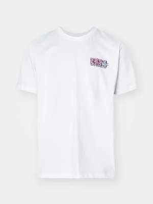 T-shirt z nadrukiem On Vacation