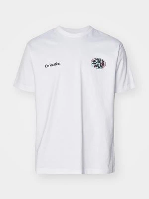 T-shirt z nadrukiem On Vacation