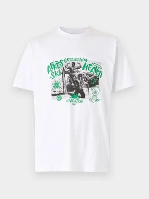 T-shirt z nadrukiem On Vacation