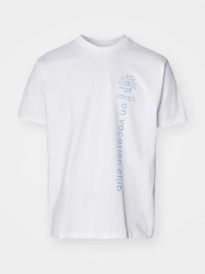 T-shirt z nadrukiem On Vacation biały