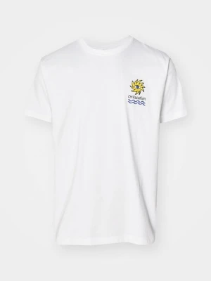 T-shirt z nadrukiem On Vacation biały