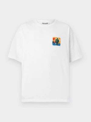 T-shirt z nadrukiem On Vacation biały