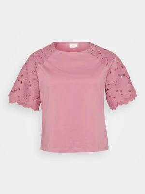 Zdjęcie produktu T-shirt z nadrukiem ONLY Carmakoma