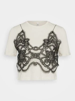 T-shirt z nadrukiem Only Petite