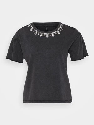 T-shirt z nadrukiem Only Petite