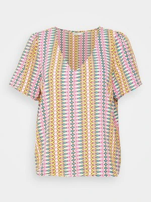 T-shirt z nadrukiem Only Petite