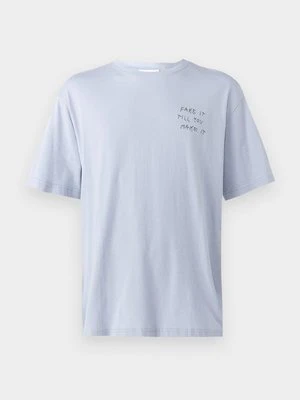 T-shirt z nadrukiem Only & Sons