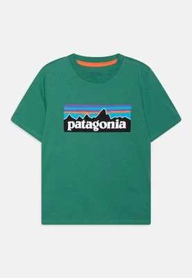 T-shirt z nadrukiem Patagonia