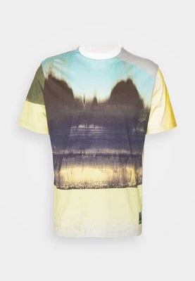 T-shirt z nadrukiem Paul Smith