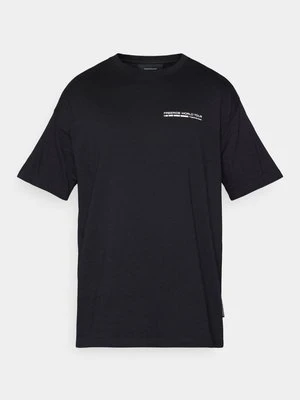 T-shirt z nadrukiem Peak Performance